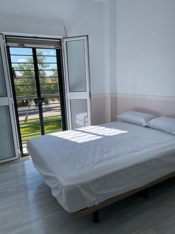 Exclusivo Chalet Sevilla. ¡Jardin & Cocina! Alcalá de Guadaira Buitenkant foto